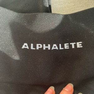 Alphalete amplify size medium